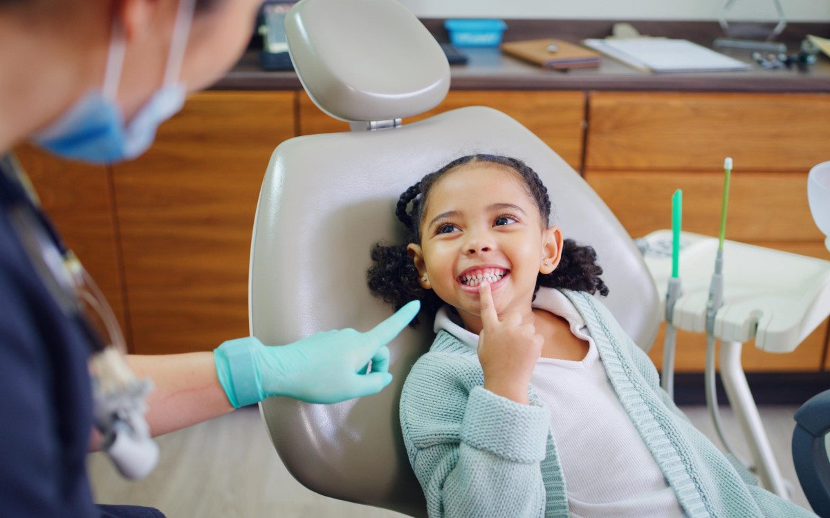 Smile Makeover: Transform Your Confidence with Modern Dentistry
